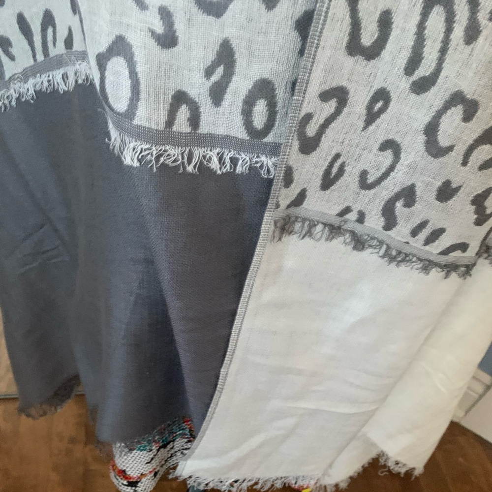 Silk blend Gray Leopard Print & winter white scarf